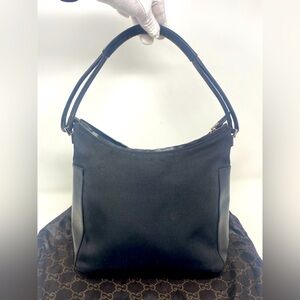 GUCCI Black Nylon Canvas and Leather Shoulder Bag Purse